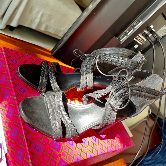 Black Vintage Via Spiga Lace Tie Up Heels - Picture 9 of 11